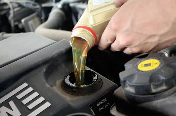 潤滑油里混進潤滑脂的使用問題(圖1) 潤滑油里混進潤滑脂的使用問題(圖1)