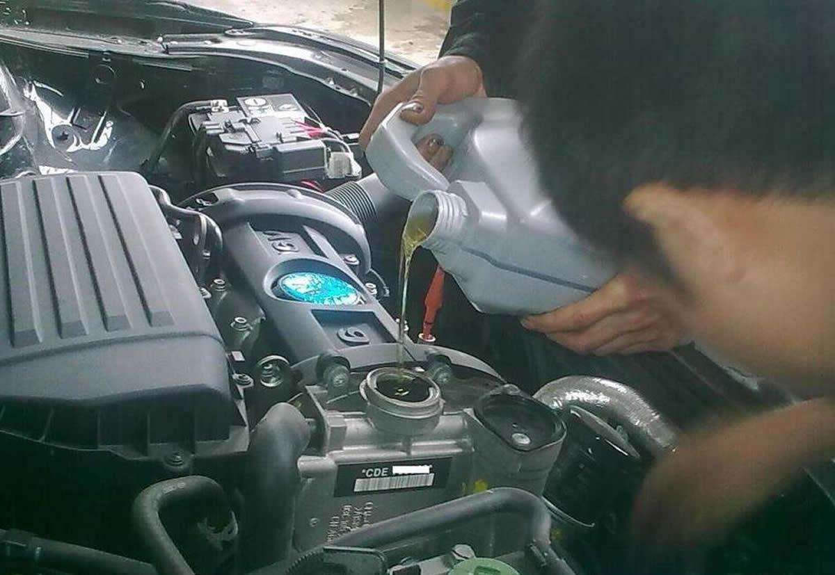 油品變質(zhì)的原因及預(yù)防(圖1) 油品變質(zhì)的原因及預(yù)防(圖1)